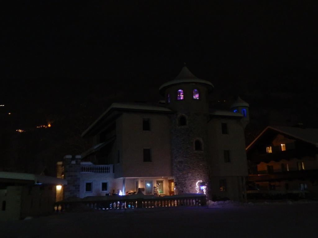 Schlossburg Reiserhof Zell am Ziller Exterior photo